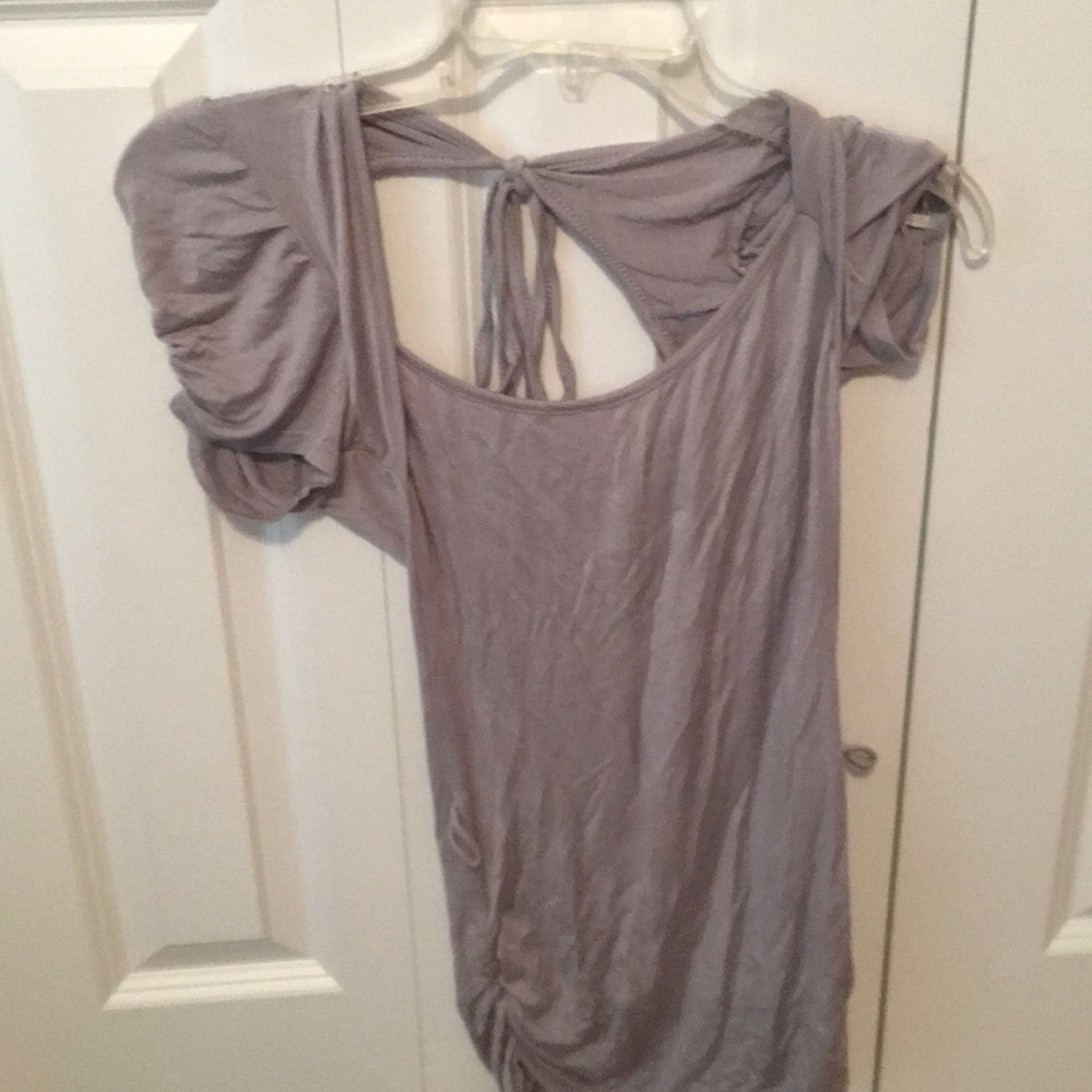 Gray fitted night out shirt